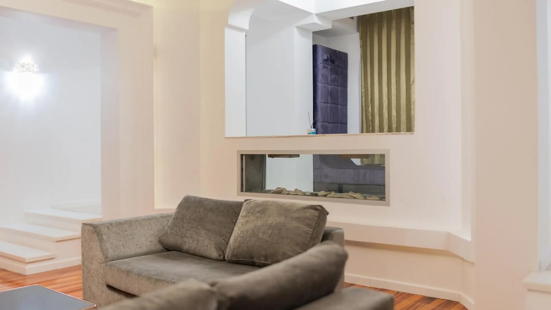 Luxurious Apartments With Swimming Pool - Herastrau Park Bucharest
