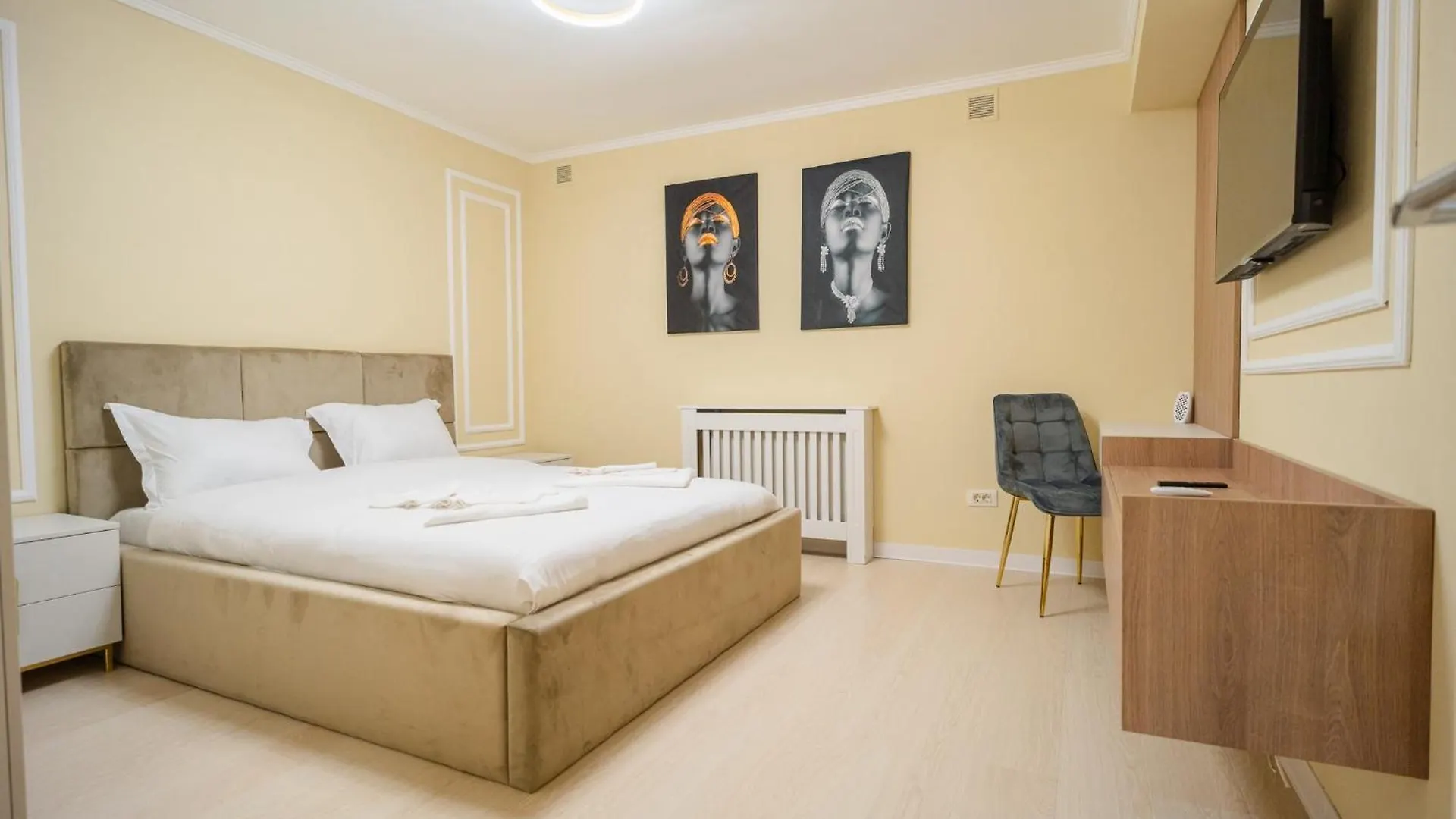 Luxurious Apartments With Swimming Pool - Herastrau Park Bucharest