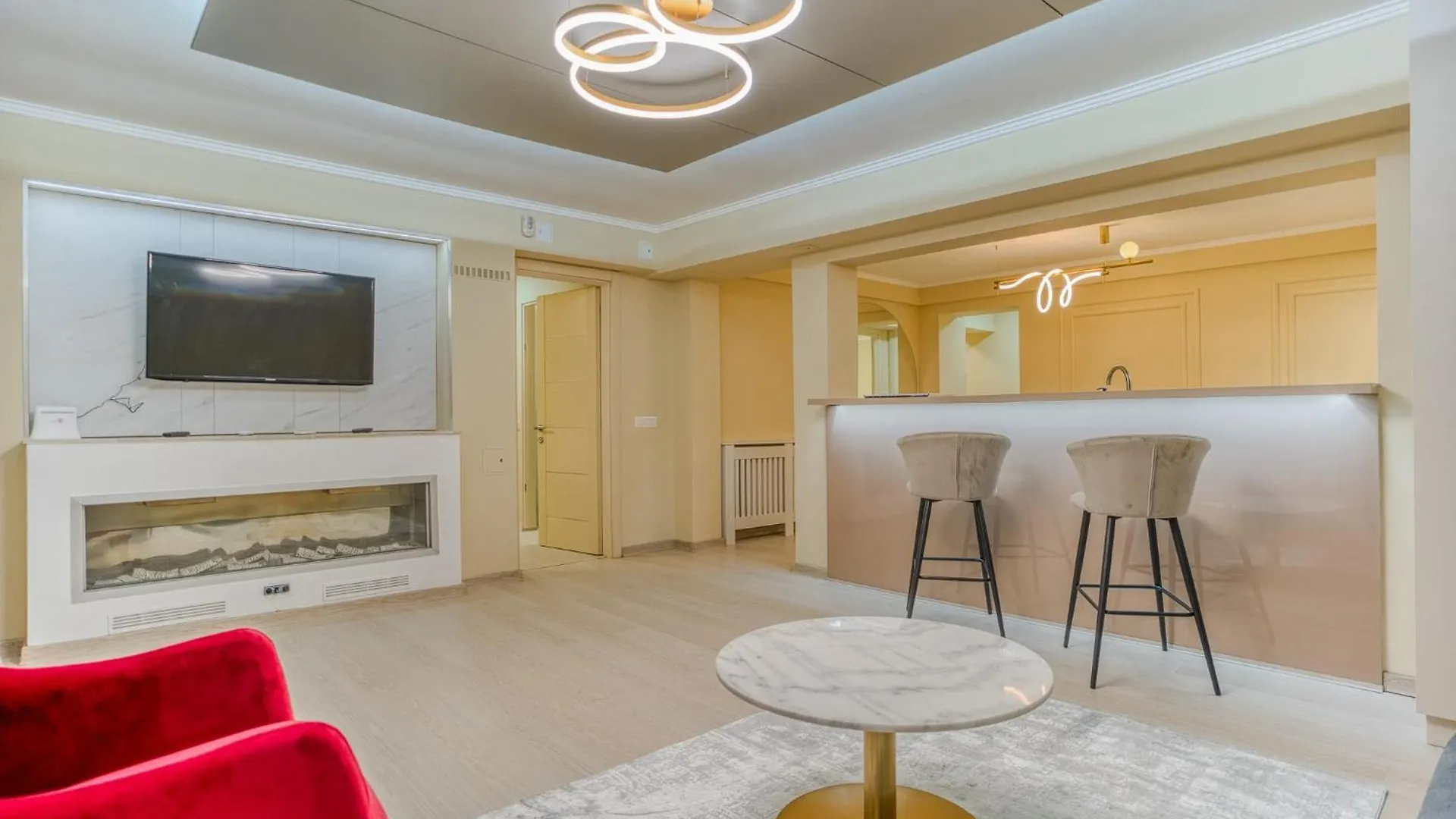Luxurious Apartments With Swimming Pool - Herastrau Park Bucharest Romania