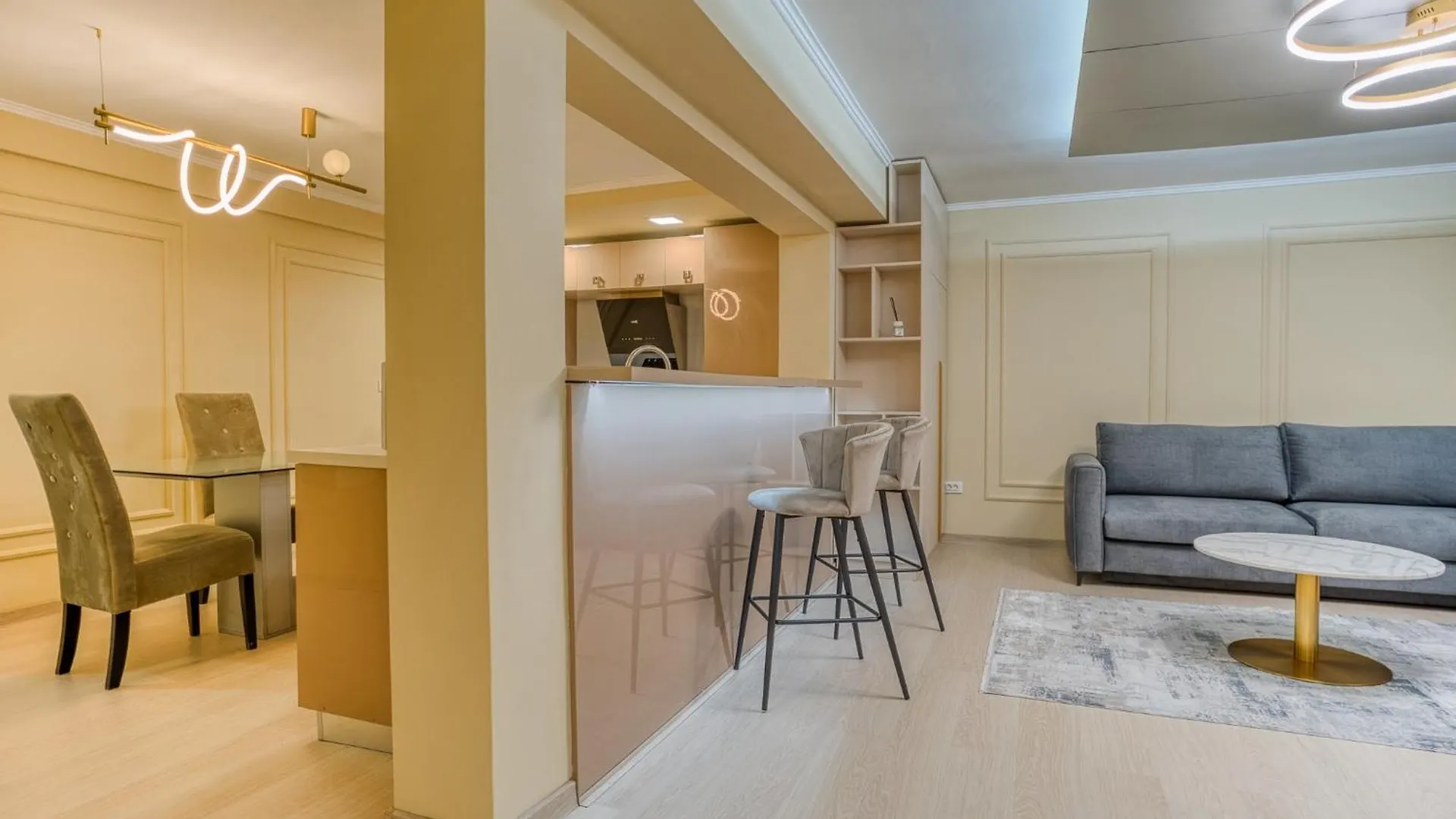 בוקרשט Luxurious Apartments With Swimming Pool - Herastrau Park